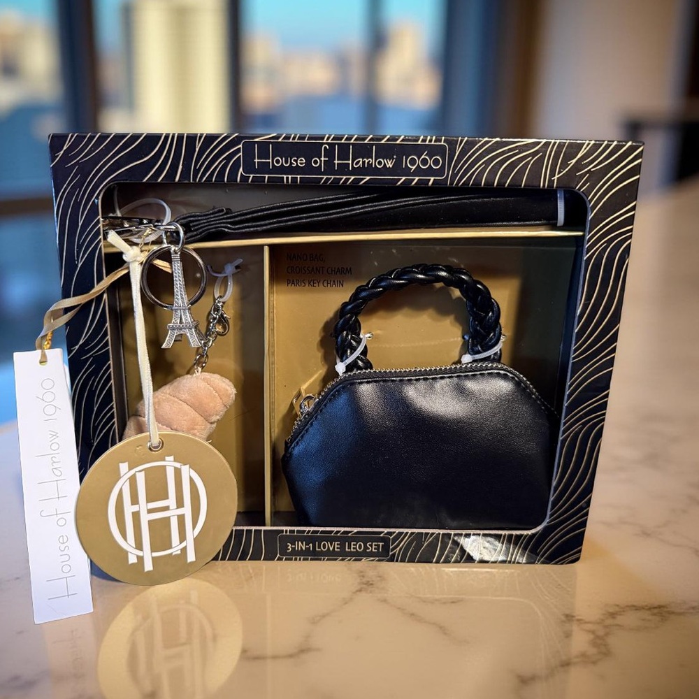 House of Harlow 1960 NWT Black Mini Bag Wristlet Accessory Set (P213)